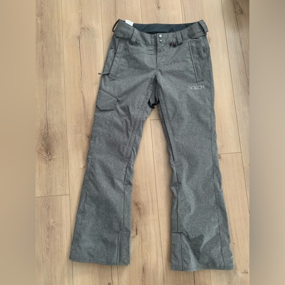 Volcom snow pants - Picture 1 of 2